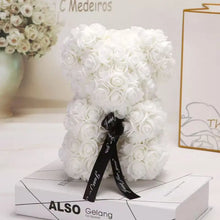 Cargar imagen en el visor de la galería, Oso de Rosas.